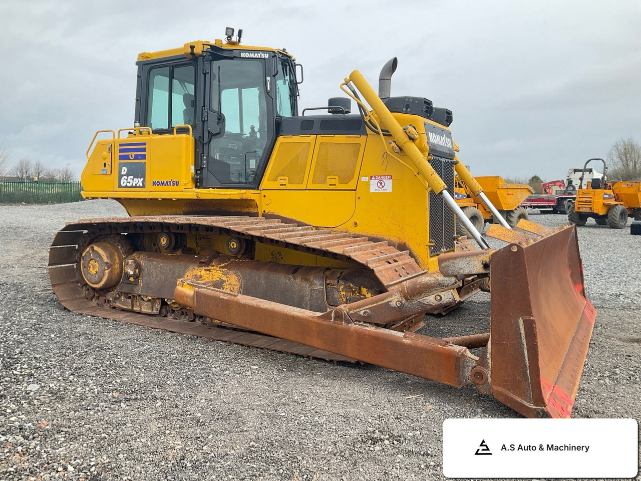 Gebruikt Komatsu D65PX-18 2022 crawler dozers te koop, 4,247h
