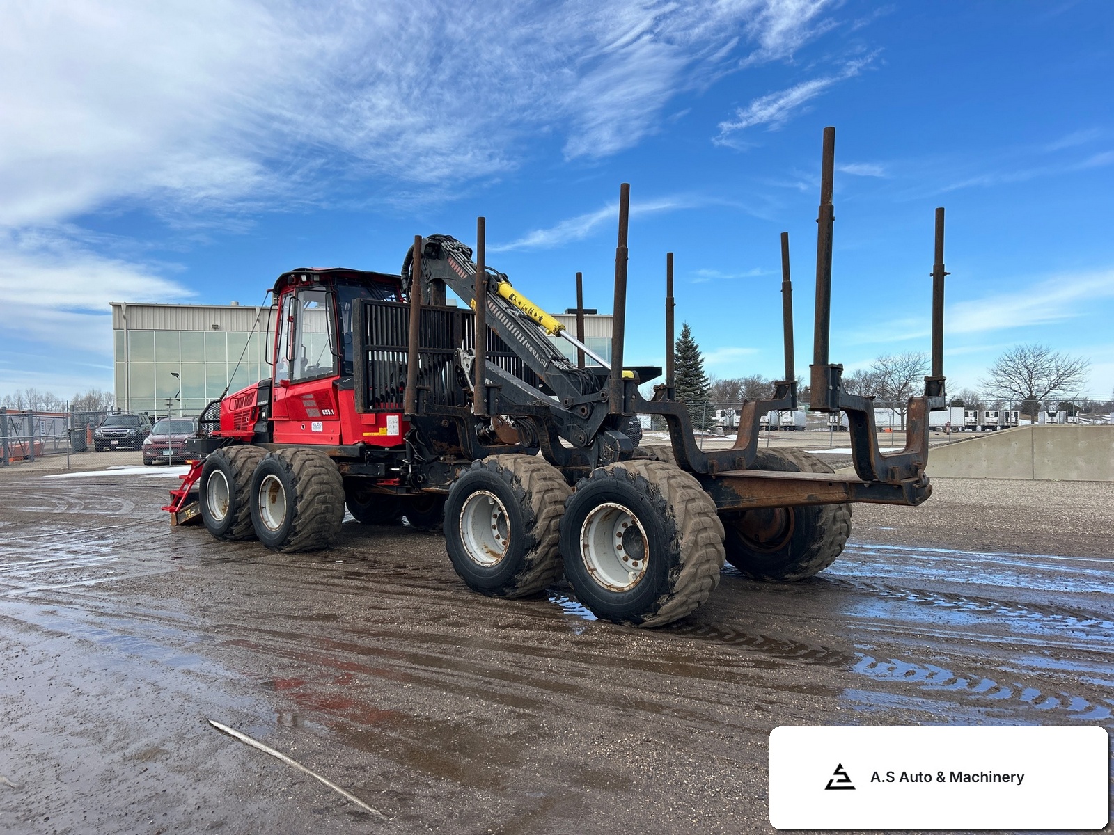 Usato Komatsu 855.1 2016 forwarder in vendita, 10,438h